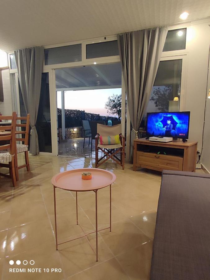 Andrew'S Sunset View Apartment Loutraki  Eksteriør bilde