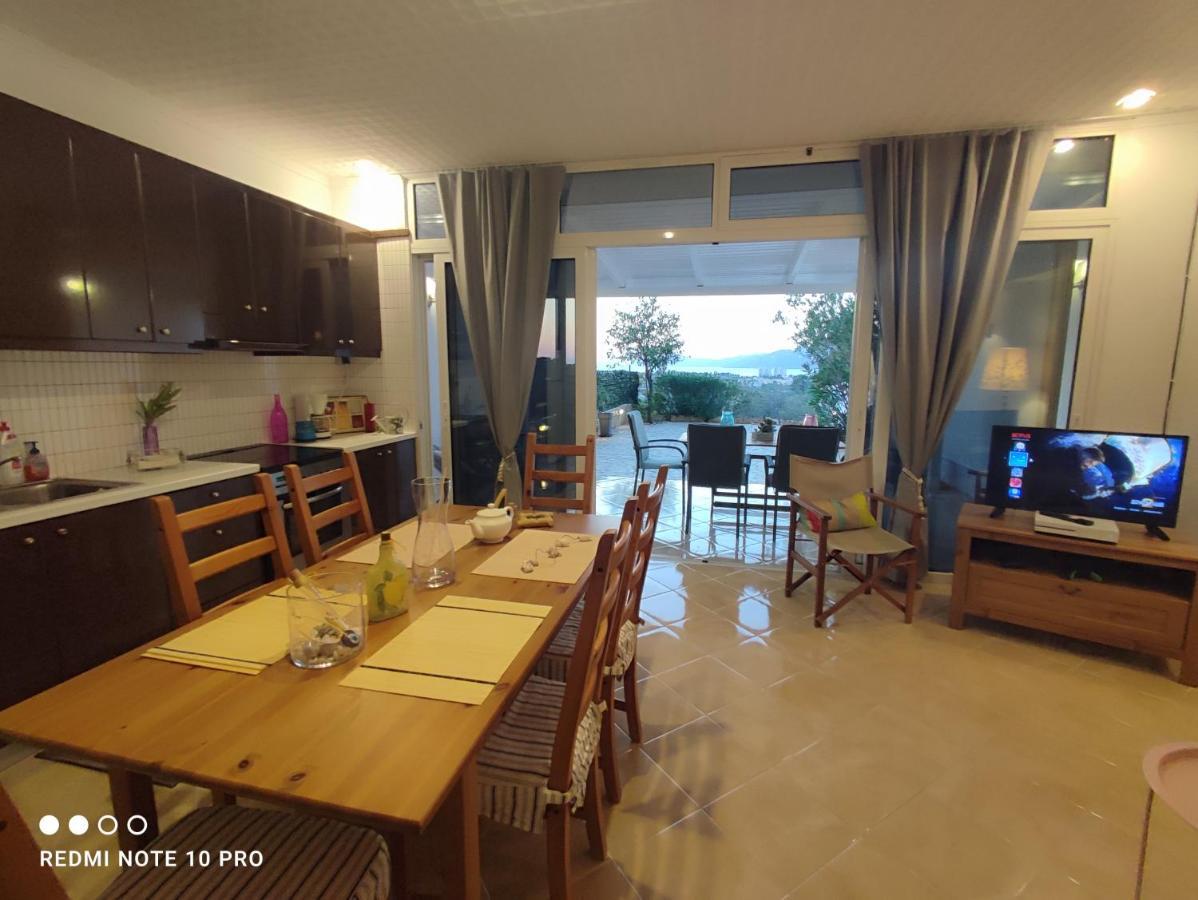 Andrew'S Sunset View Apartment Loutraki  Eksteriør bilde